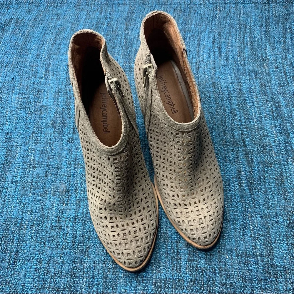 Jeffrey Campbell Medera Taupe Suede Leather Cutout Ankle Booties Women's 5.5